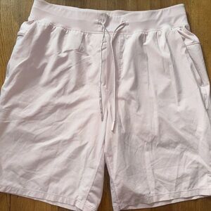 Lululemon t.h.e Shorts